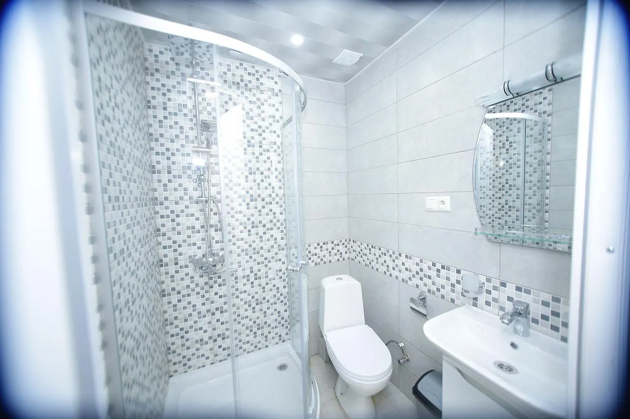 טביליסי Four Rooms בית הארחה